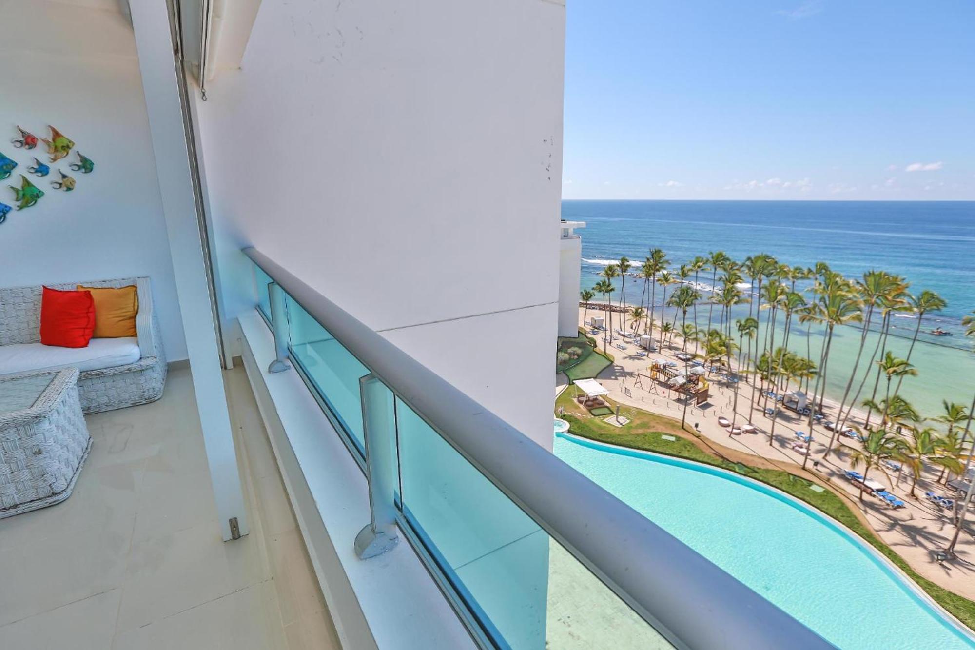Marbella Juan Dolio Beachfront Exterior photo